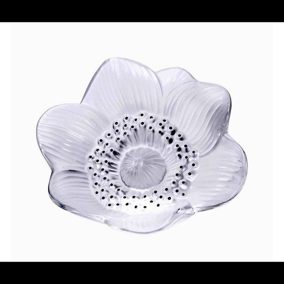 Lalique ~ Anemone flower crystal paperweight - Picture 4 of 9